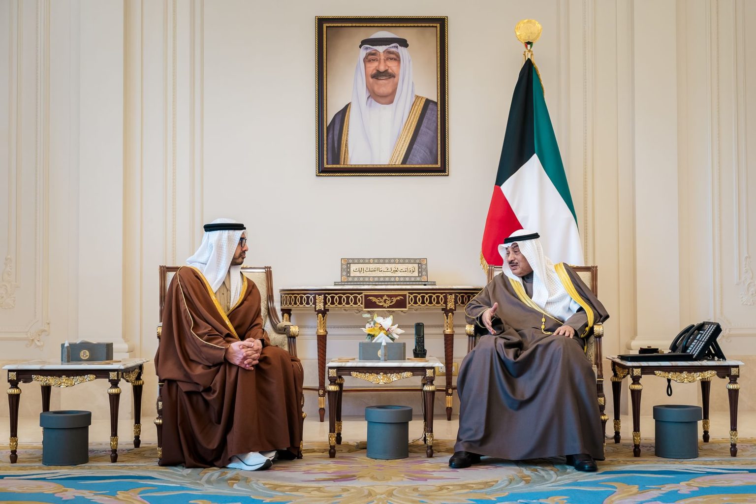 ولي عهد الكويت يبحث مع عبدالله بن زايد مسارات التعاون الثنائي 1769609597 image