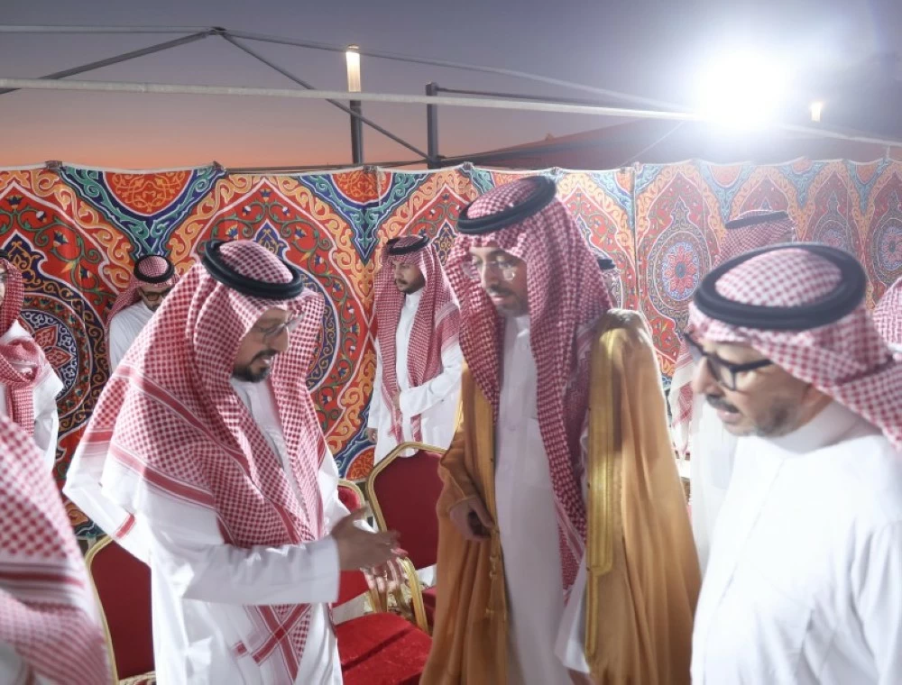 محافظ جدة يعزي أسرتي فقيه وأزهر في فقيدهم – أخبار السعودية 2640184.webp