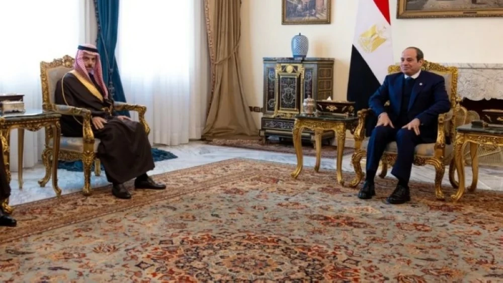 السيسي يثمّن جهود السعودية لاستضافة مؤتمر يمني حول القضية الجنوبية – أخبار السعودية 2641558.webp