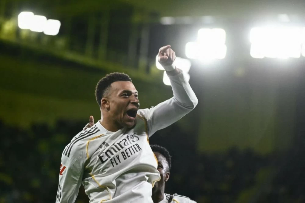 ريال مدريد يتجاوز فياريال.. ويعتلي قمة «الليغا» – أخبار السعودية 2651902.webp