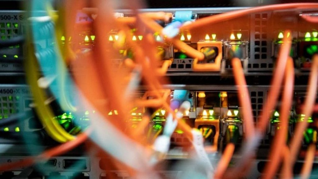 انقطاع تام للإنترنت في إيران ajel2F2026 01 082Fzwoczjsp2FD8A7D986D982D8B7D8A7D8B9 D981D98A D8AED8AFD985