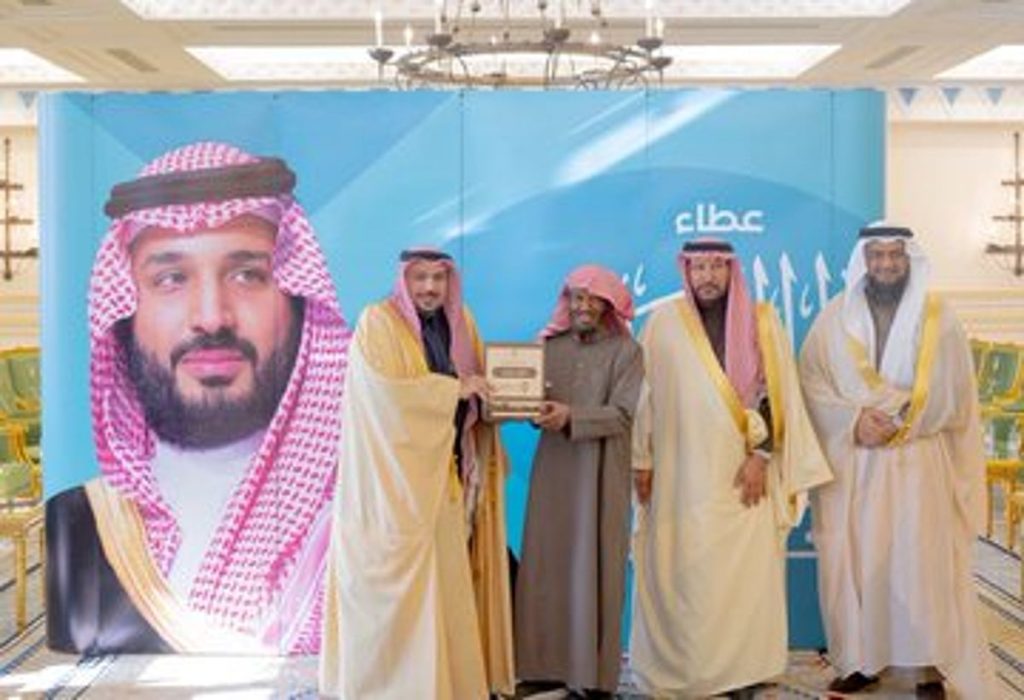 أمير القصيم يسلّم وثائق تملّك الوحدات السكنية للمستفيدين من تبرّع ولي العهد ajel2F2026 01 112Fji18g0492FG YhzIHWQAAcLb2.jfif