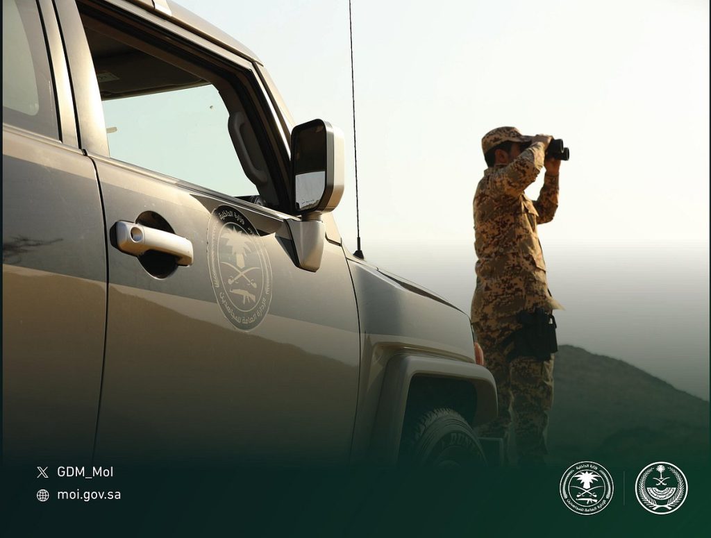 القبض على مواطن بجازان لنقله 4 مخالفين لنظام أمن الحدود ajel2F2026 01 292F7qwp3b8p2FD8AFD988D8B1D98AD8A7D8AA D8A7D984D8A5D8AFD8A7D