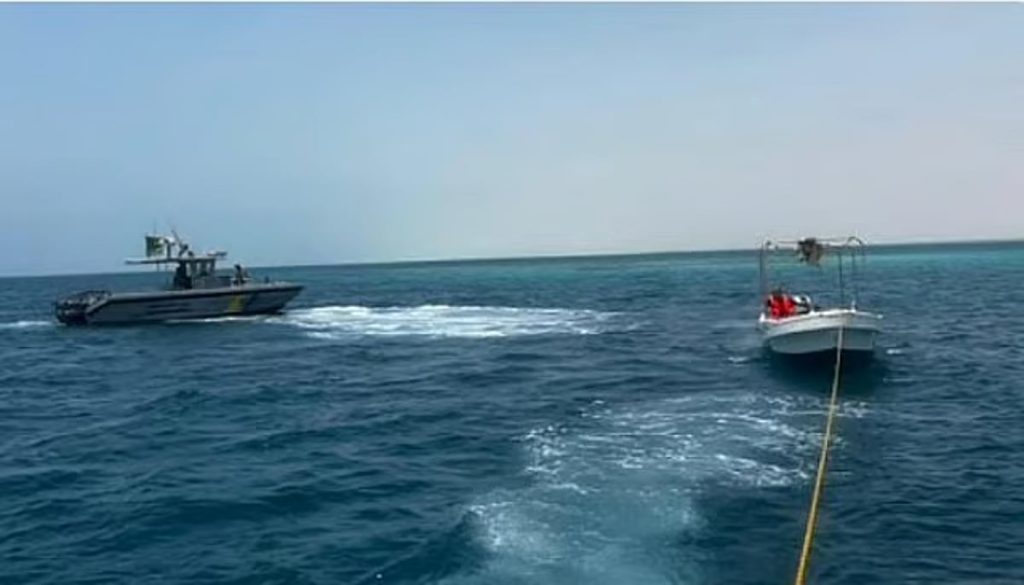 ضبط فلسطيني وأردني لمخالفتهما لائحة الأمن والسلامة لمزاولي الأنشطة البحرية بمكة المكرمة ajel2F2026 01 292Fiv1n8fh32Fajel2025 11 16t1424klkD8ADD8B1D8B3 D8A7D984D8ADD8AFD9