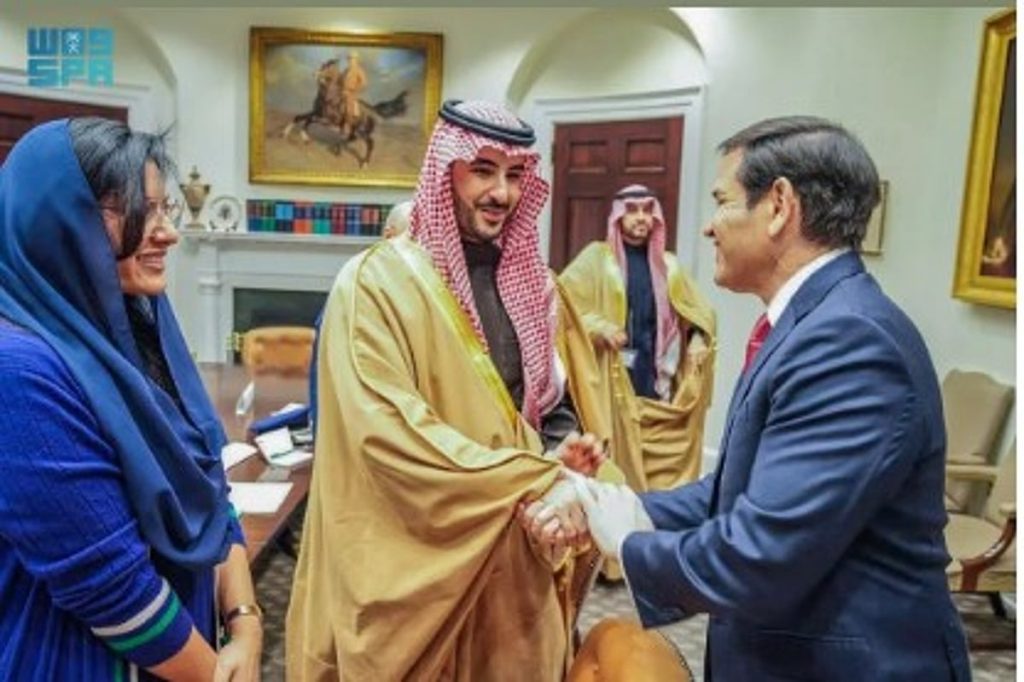 وزير الدفاع يستعرض العلاقات الإستراتيجية وآفاق الشراكة مع وزيري الخارجية والحرب الأمريكيين ajel2F2026 01 302Fvhvt9a7h2FD988D8B2D98AD8B1 D8A7D984D8AFD981D8A7D8B9