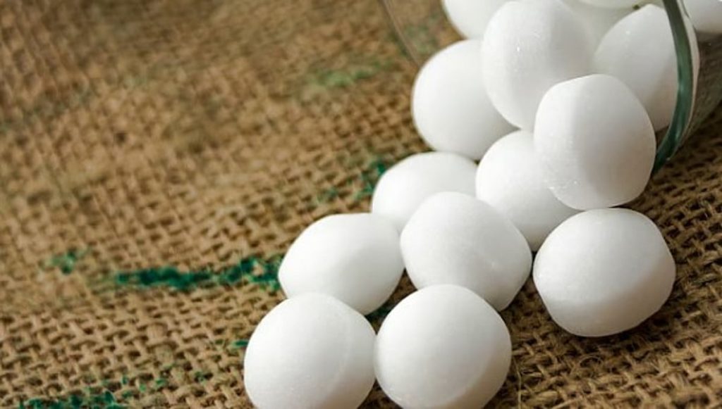 الخضيري يحذر من مخاطر كرات النفثالين على الصحة ajel2F2026 01 312Fudfsiudg2FD8A7D984D986D981D8ABD8A7D984D98AD986