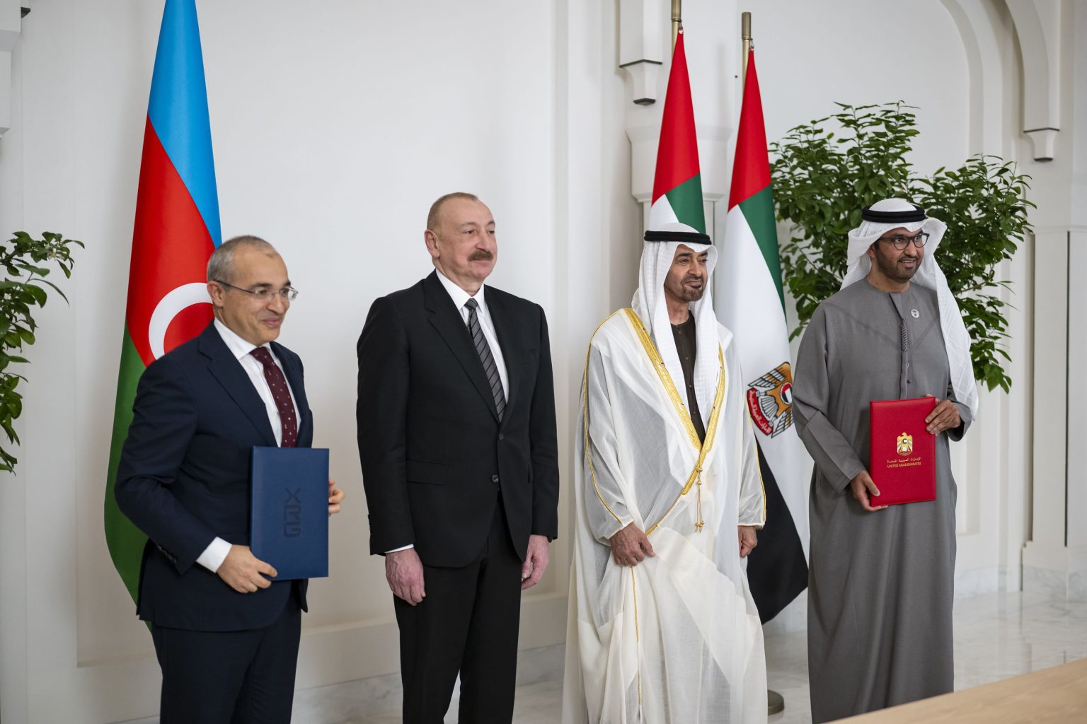 XRG” توقّع صفقة الاستحواذ على حصة في شركة “ممر الغاز الجنوبي 1770051256 image