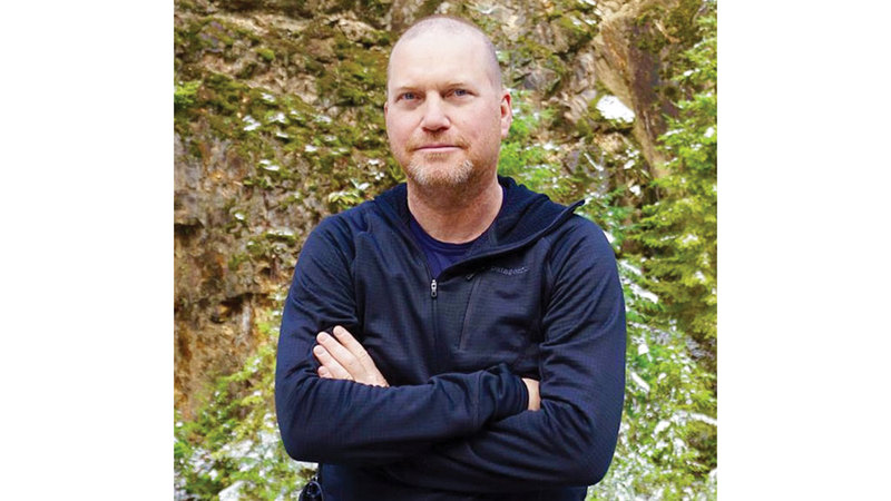 ورشة في أبوظبي بصحبة حائز «إيمي» 1770168642 image