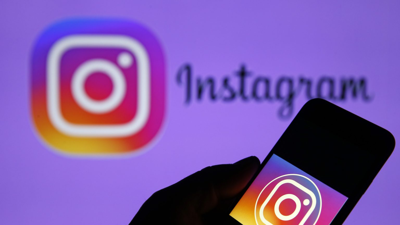 رئيس انستغرام يصدم المحكمة: 16 ساعة متواصلة على الهاتف ليس إدمانًا 1771058930 image