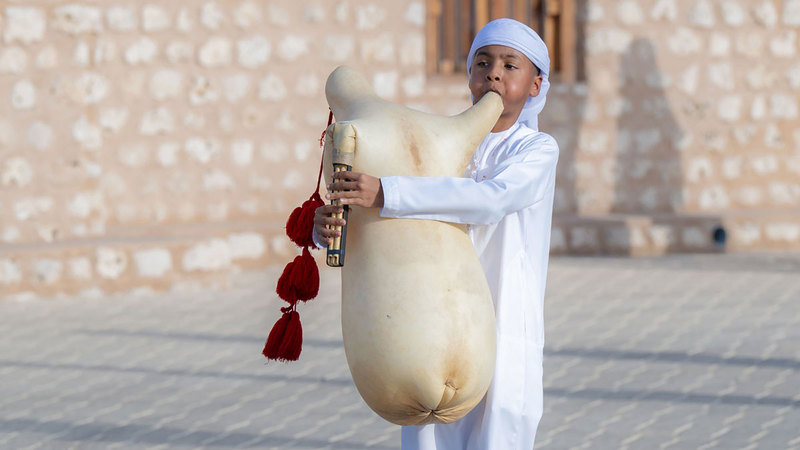 سوق الكتب في «الأيام التراثية».. ذاكرة ونور للمعرفة 1771206052 image