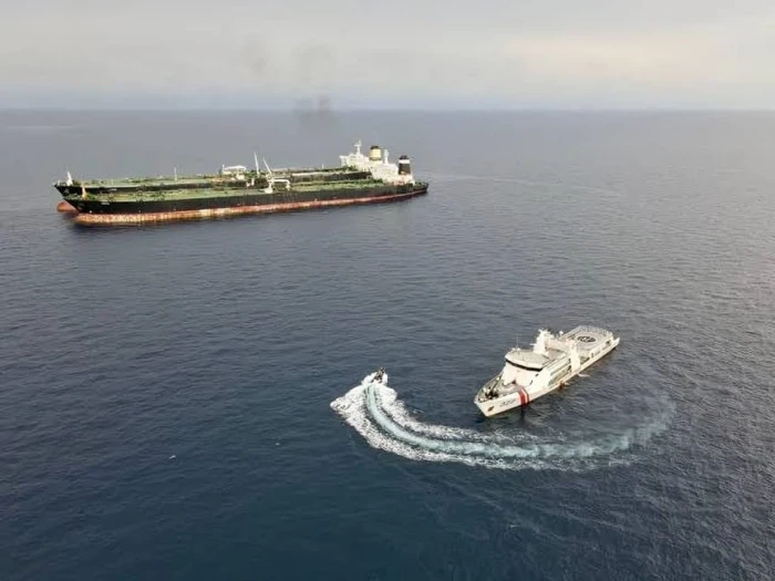 الولايات المتحدة تخطط لاعتراض ناقلات النفط الإيرانية المتجهة إلى الصين لزيادة الضغط الاقتصادي 20260215123924.webp