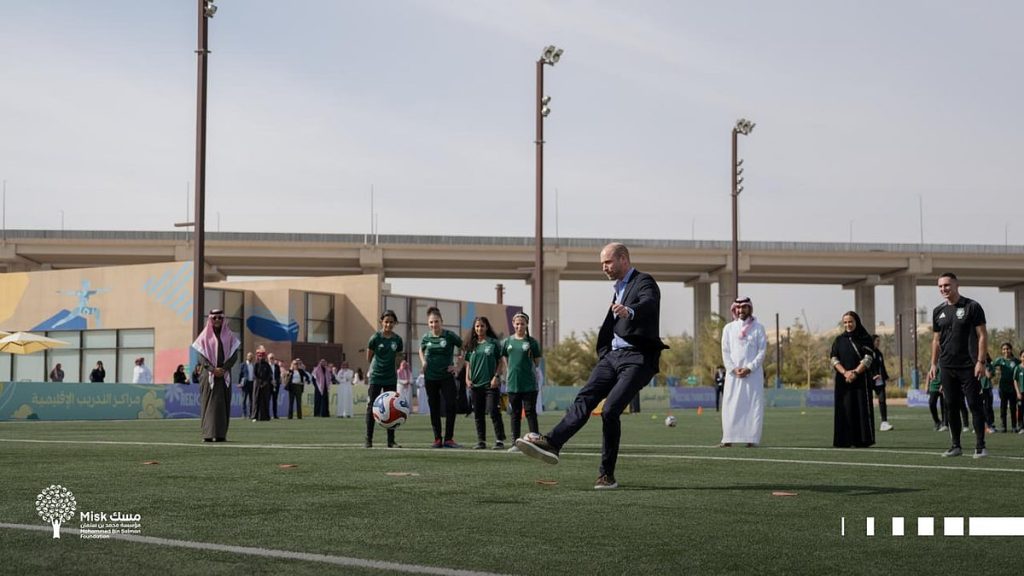 ajel2F2026 02 102F9xqnw2yz2FHAzc7bDWEAEk41a