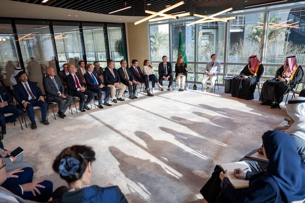 ajel2F2026 02 102Fppptaqno2FHAzkZuGaAAARiCV