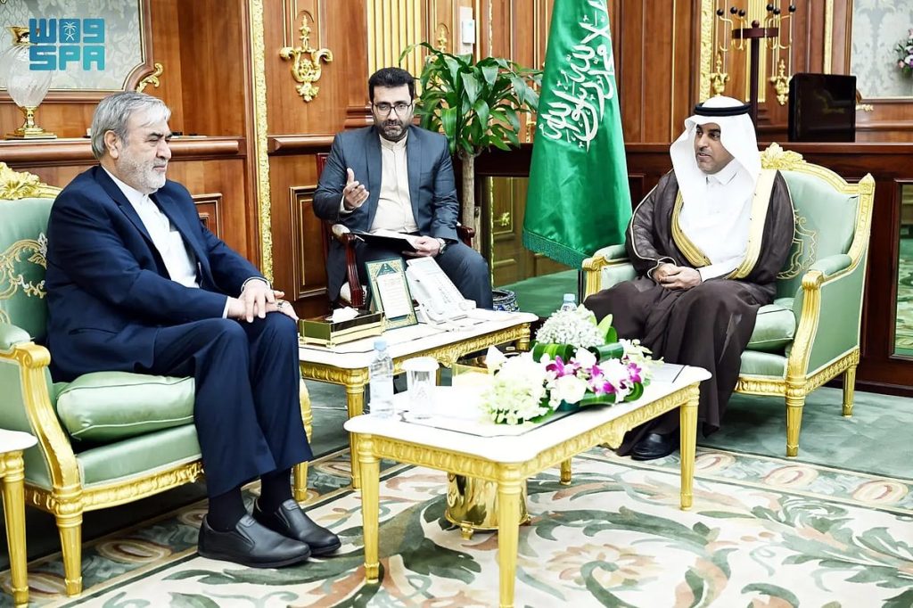 نائب رئيس مجلس الشورى يلتقي رئيس لجنة الأمن القومي والسياسة الخارجية لمجلس الشورى الإيراني ajel2F2026 02 162F4sr4zpwn2F36mc9VprmljwtWg8mdyUDT6IdBQSpqKLghl2C12E.webp